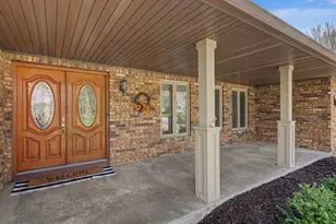 24 Lori Ln Ct, Geneseo, IL 61254 - Photo 3