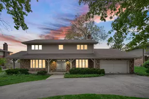 3106 Scott Crescent, Flossmoor, IL 60422 - Photo 1
