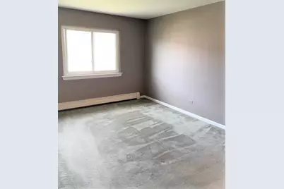 580 Mesa Drive #201, Hoffman Estates, IL 60169 - Photo 7