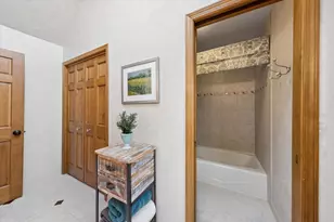 29W306 Oak Ln, West Chicago, IL 60185 - Photo 33