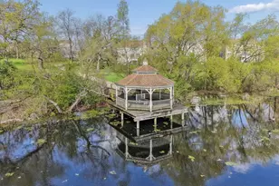1816 Prairie Ridge Cir, Lindenhurst, IL 60046 - Photo 5