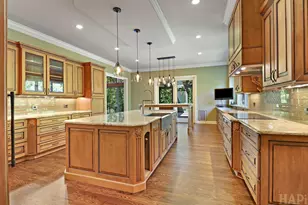8806 Whispering Pnes Trl, Woodstock, IL 60098 - Photo 17