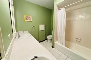 817 Huntleigh Dr, Naperville, IL 60540 - Photo 21