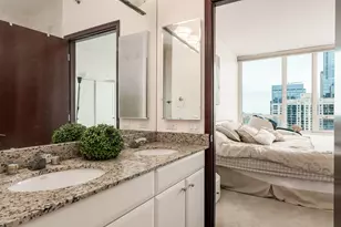 33 W Ontario St, Chicago, IL 60654 - Photo 11