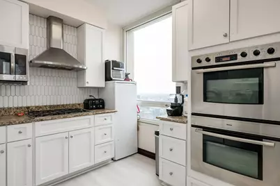 33 W Ontario Street #47A, Chicago, IL 60654 - Photo 19