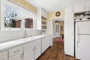 6901 N Oleander Ave, Chicago, IL 60631 - Photo 9