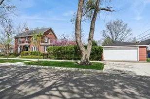 6901 N Oleander Ave, Chicago, IL 60631 - Photo 23
