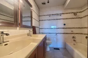 19812 Monterey Ave, Lynwood, IL 60411 - Photo 9