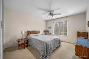 5N490 Hidden Springs Dr, Saint Charles, IL 60175 - Photo 19