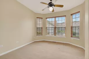 21533 Papoose Lake Ct, Crest Hill, IL 60403 - Photo 15