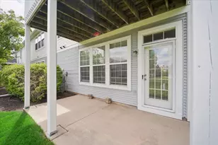 2616 Christie Dr, Algonquin, IL 60102 - Photo 15
