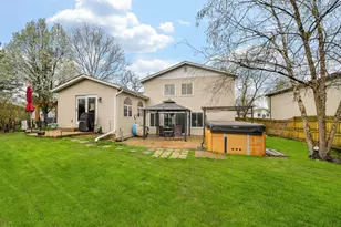 879 Lakeside Dr, Bartlett, IL 60103 - Photo 23