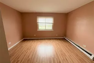 575 Heritage Dr, Hoffman Estates, IL 60169 - Photo 5