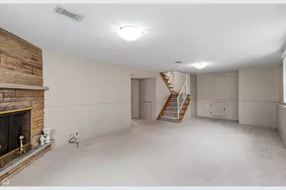 5814 Keeney Street, Morton Grove, IL 60053 - Photo 19