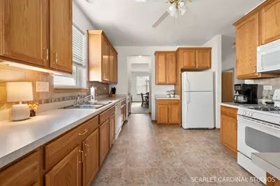 739 Bohannon Circle, Oswego, IL 60543 - Photo 3