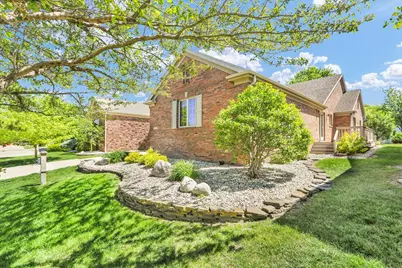 2909 Greystone Place, Champaign, IL 61822 - Photo 9