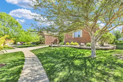 2909 Greystone Place, Champaign, IL 61822 - Photo 3