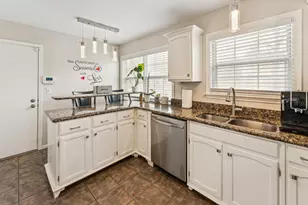 500 Ascot Ln, Streamwood, IL 60107 - Photo 7