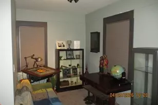 404 Theodore St, Joliet, IL 60435 - Photo 11