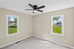 118 E Bower St, Oreana, IL 62554 - Photo 19