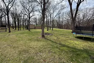 2 Acapulco Dr, Putnam, IL 61560 - Photo 9