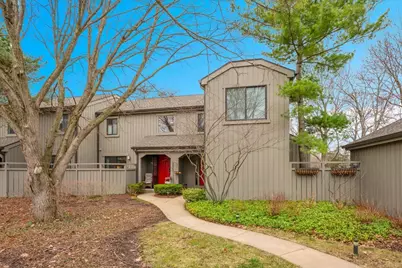 196 Shoreline Road, Lake Barrington, IL 60010 - Photo 1