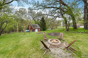 6710 Hillside Rd, Crystal Lake, IL 60012 - Photo 45