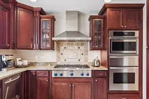 291 Lionel Rd, Riverside, IL 60546 - Photo 9