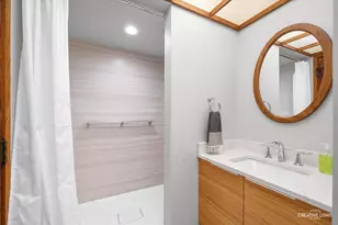 426 N Kingsway Dr, Aurora, IL 60506 - Photo 21