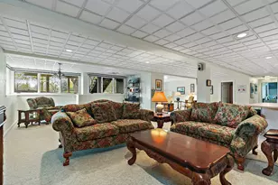 3 Sunvalley Ct, Lake in the Hills, IL 60156 - Photo 23