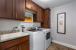 2511 Reynolds Manor Dr, Ottawa, IL 61350 - Photo 15