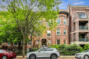 4053 N Sheridan Rd, Chicago, IL 60613 - Photo 1