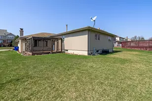 16527 Orange Ave, Orland Park, IL 60467 - Photo 33