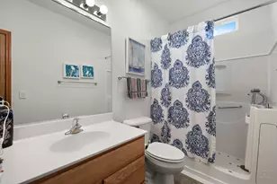 110 Jockey Ct, Grayslake, IL 60030 - Photo 21