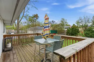 7663 Walnut Ave, Woodridge, IL 60517 - Photo 19