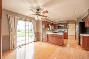 3500 Bunker Hill Dr, Algonquin, IL 60102 - Photo 9