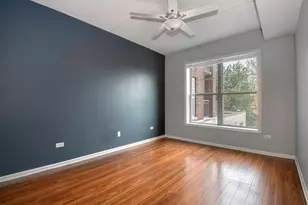 900 Lee St, Des Plaines, IL 60016 - Photo 13