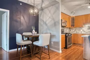 900 Lee St, Des Plaines, IL 60016 - Photo 7