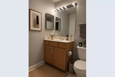 758 N Larrabee Street #605, Chicago, IL 60654 - Photo 7