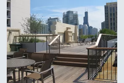 758 N Larrabee Street #605, Chicago, IL 60654 - Photo 9