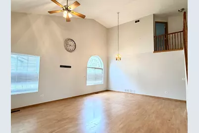 4447 W Lawn Avenue, Waukegan, IL 60085 - Photo 3