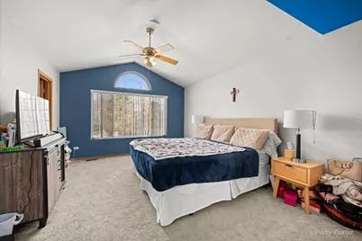 4447 W Lawn Avenue, Waukegan, IL 60085 - Photo 9