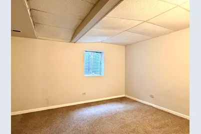4447 W Lawn Avenue, Waukegan, IL 60085 - Photo 19