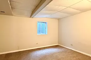 4447 W Lawn Ave, Waukegan, IL 60085 - Photo 19