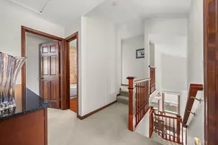 547 Newberry Dr, Elk Grove Village, IL 60007 - Photo 23
