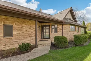 1766 Pebble Beach Dr, Hoffman Estates, IL 60169 - Photo 29