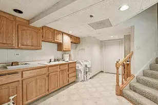1766 Pebble Beach Dr, Hoffman Estates, IL 60169 - Photo 25