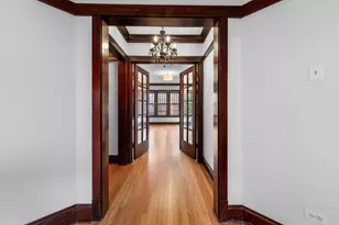 3802 N Hamilton Ave, Chicago, IL 60618 - Photo 3