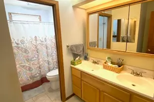 726 Windsor Dr, Crystal Lake, IL 60014 - Photo 9
