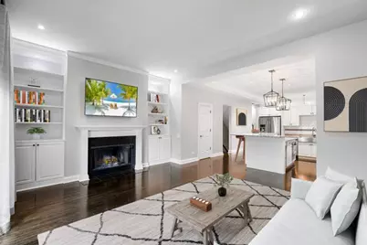 2641 N Marshfield Avenue, Chicago, IL 60614 - Photo 9